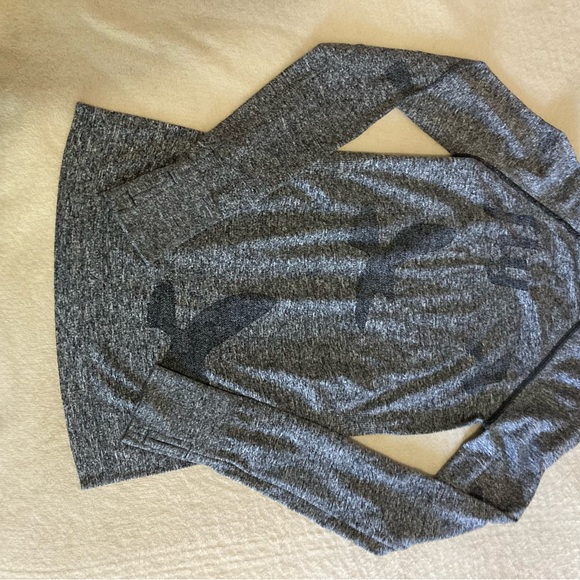 Oiselle Flyte fitted long sleeve size xs - Picture 8 of 8